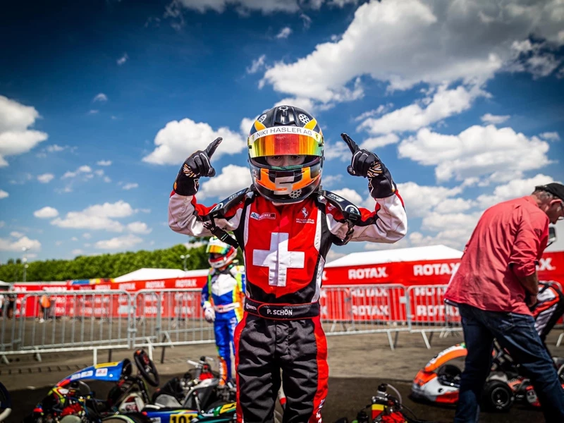 Engagement für den Motorsportnachwuchs - Paul Schön mit grossem Sieg an der  Rotax Max Challenge International Trophy in Le Mans